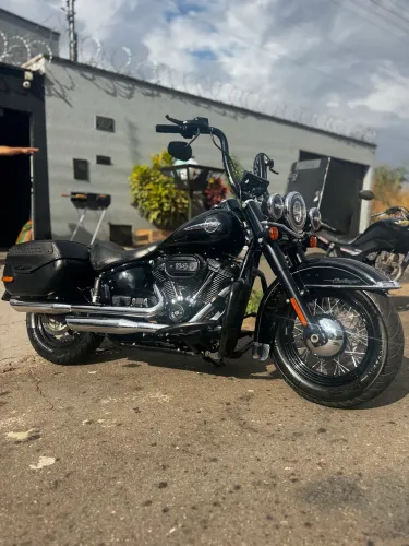 Harley Davidson Heritage Softail 114