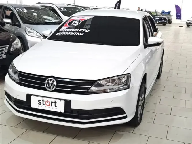 Volkswagen Jetta Comfortline 2.0 T.flex 8V 4P Tipt. 2015