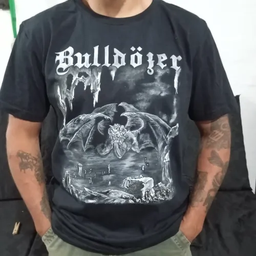 Pintura personalizada em tecido e outros materiais