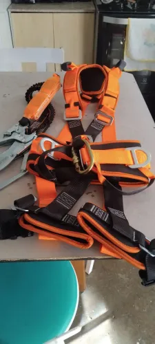 Cinto de segurança paraquedismo