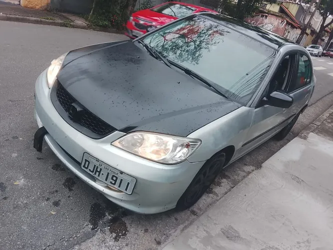 Honda Civic Sedan LXL 1.7 16V 130cv AUT 4P 2005