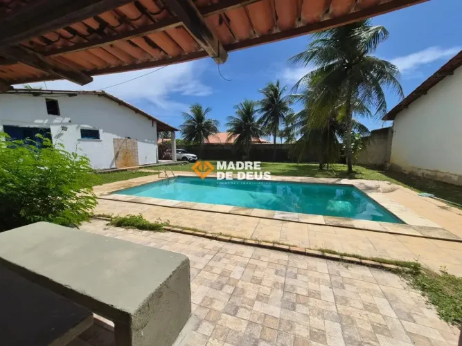 Casa no Morro Branco