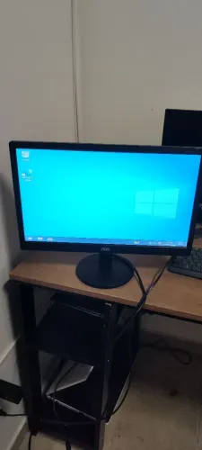 Monitor AOC E970SWNL 18,5" LED HD - VGA