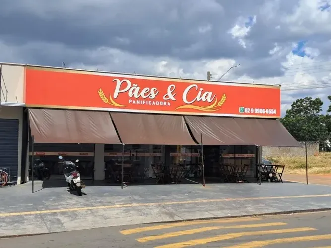 Vende se panificadora em funcionamento.