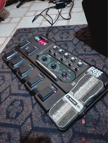 Pedaleira Floor Pod Plus perfeito estado