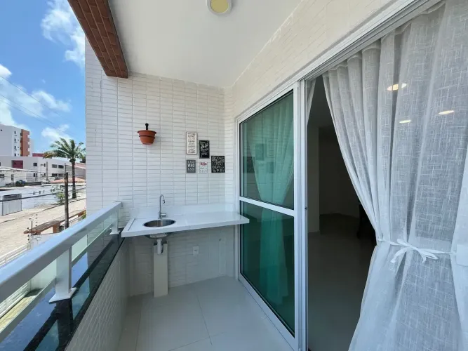3 quartos com 76m2 , 200m do mar caribessa