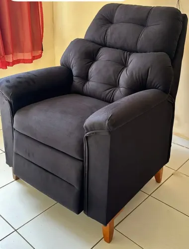 Poutrona reclinável