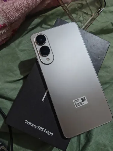 Samsung Galaxy S25 Edge