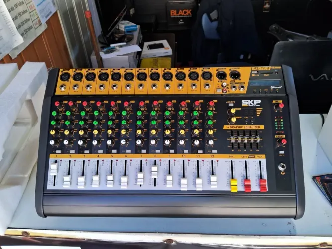 MESA AMPLIFICADA SKP VZ-120 ll