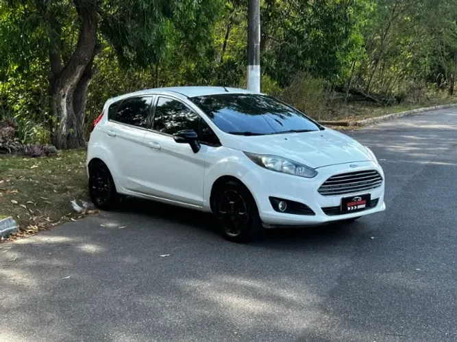 Ford Fiesta SEL 1.6 16V Flex Aut. 5P 2017