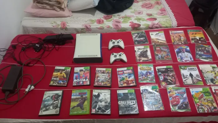 XBOX 360 + 24 JOGOS