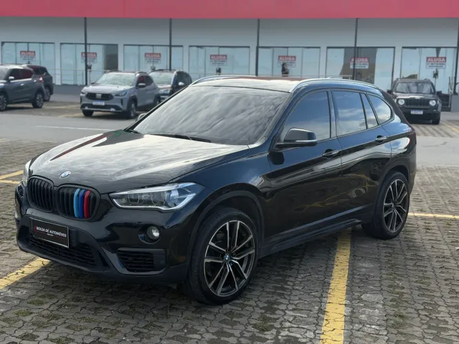 BMW X1 Sdrive 20I X-line 2.0 TB Active Flex 2019
