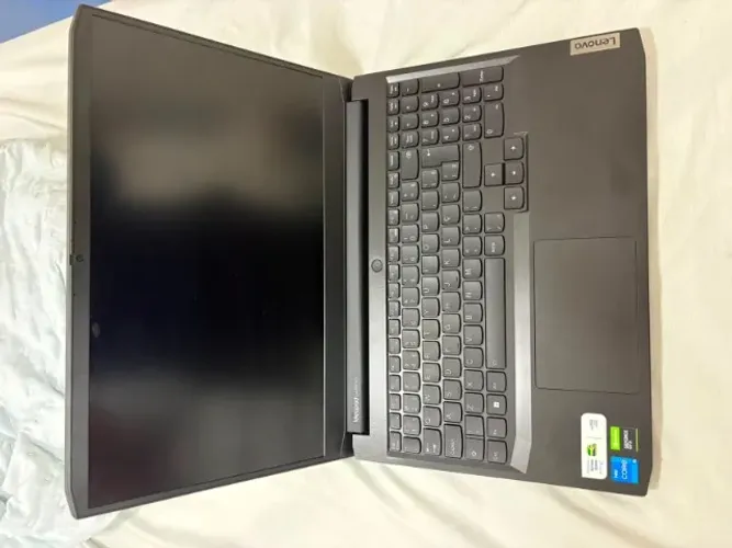 Notebook Lenovo IdeaPad Gaming 3 | i5 11ª Geração | GTX 1650 | 8GB RAM | SSD 512GB