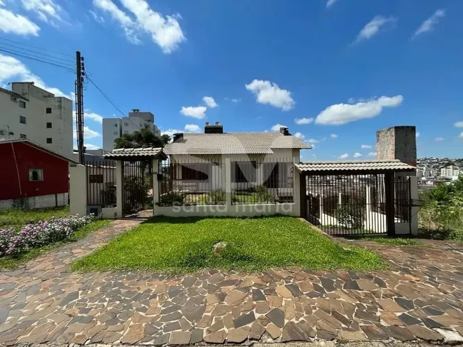 Casa à venda 6 Quartos, 1 Suite, 3 Vagas, 1000M², Jardim Itália, Chapecó - SC