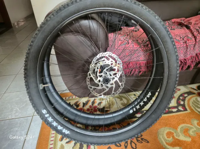Par Roda 29  Syncros X27 novas cubos boost 12V raios sapim