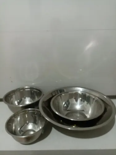 4 saladeiras em aço inox