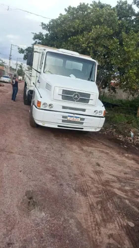 1992 Mercedes-Benz 1418 modelo  todo no 1620