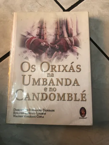 Os orixás na umbanda e no candomblé 