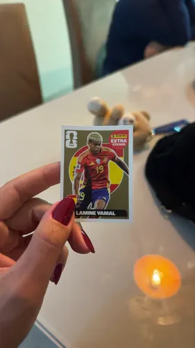 Figurinha legend Lamine yamal ouro