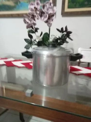 Panela de alumínio ideal para fazer feijoada 