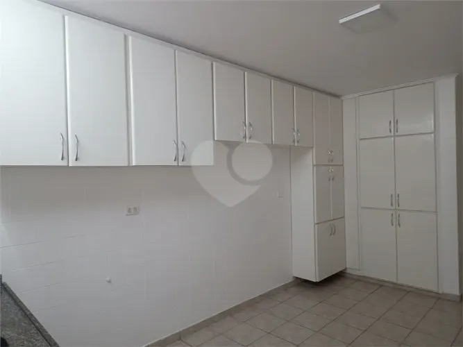 Apartamento com 2 quartos para locação em Vila madalena - SP