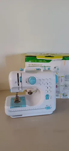 Mini maquina de costura Bivolt