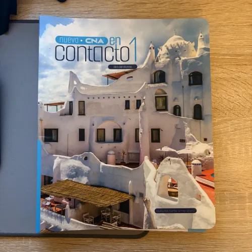 Livro do Aluno Nuevo CNA - En Contacto 1