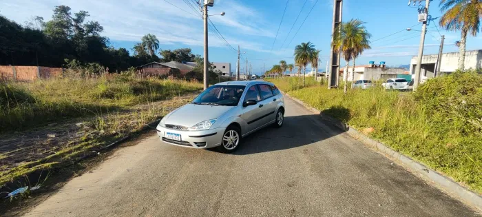 Ford Focus 1.6 S/se/se Plus Flex 8v/16v 5P 2008
