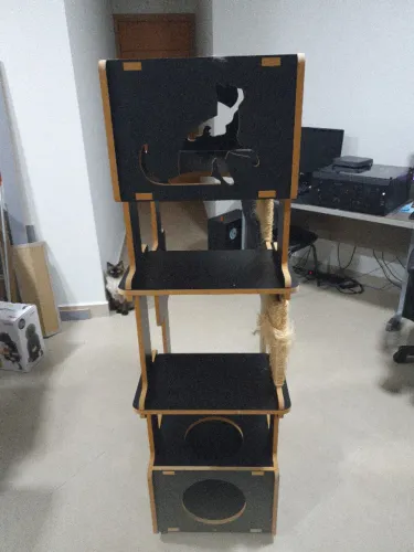 Torre para gatos