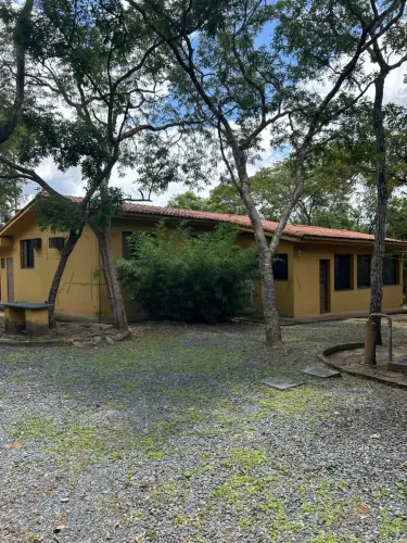 Fazenda 98 ha com 4,5 km de Margem de Rio em Três Marias