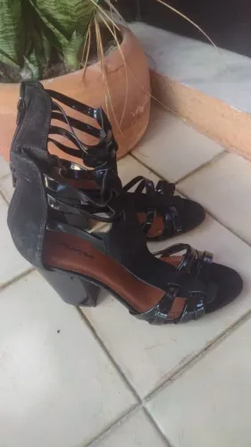 Sapato feminino (35 - Cezanne)