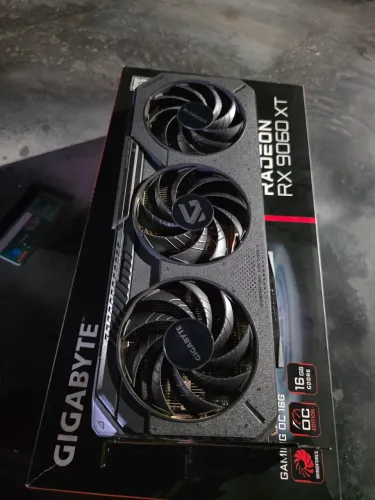 Placa de vídeo rtx 9060xt 16gb