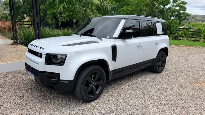 Land Rover Defender 110 2.0 Turbo HSE SI4 AUT 2022