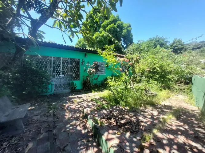 Térrea para venda tem 115 metros quadrados com 4 quartos em Dois Irmãos - Recife - PE