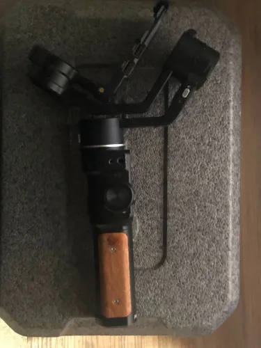 Gimbal Feyutech Ak2000s