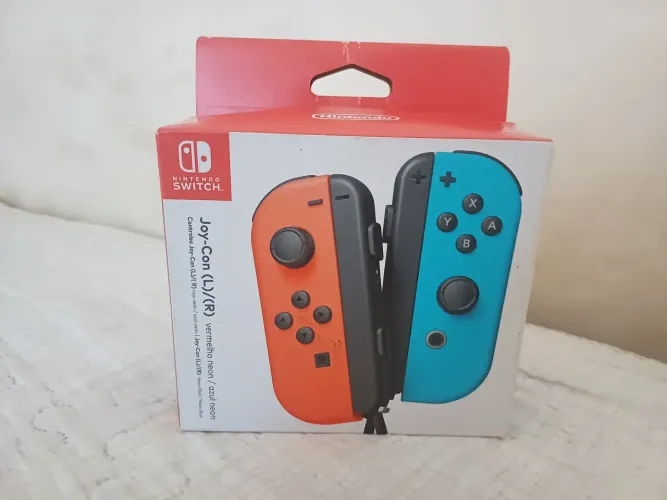Vende-se par de Joycons originais