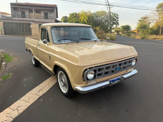 Chevrolet C-14 2.5/4.1 1975