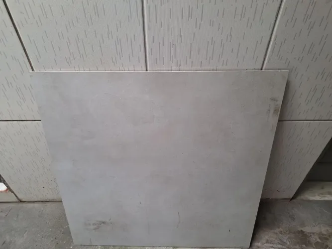 Piso porcelanato