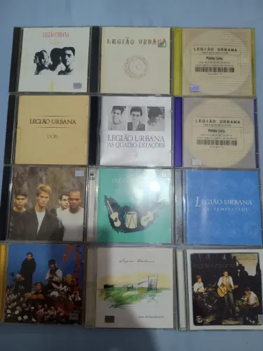 Coleção de cds legião urbana
