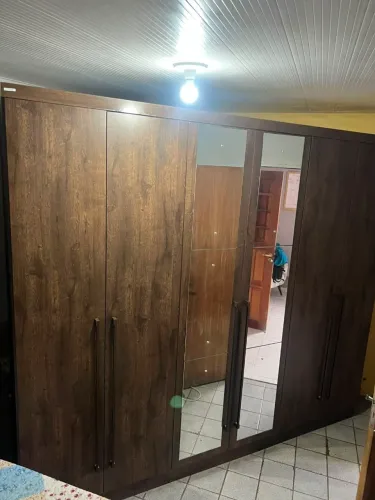 Guarda-roupa MDF