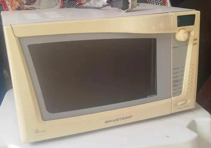 Micro-ondas Brastemp 30L 