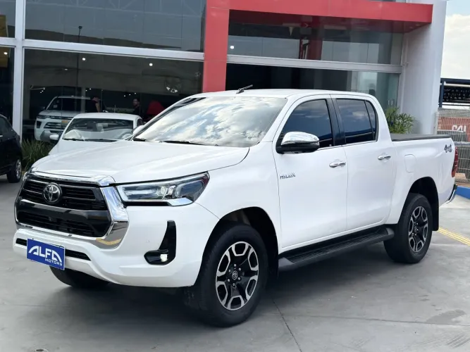 Toyota Hilux CD 4X4 2.8 Diesel Aut. 2023