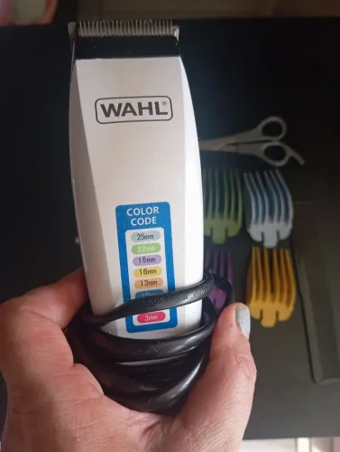Máquina de cortar cabelo Wahl color code