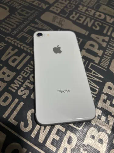 iPhone 8 64G