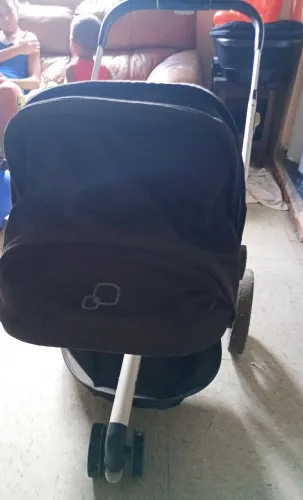 Carrinho de bebê