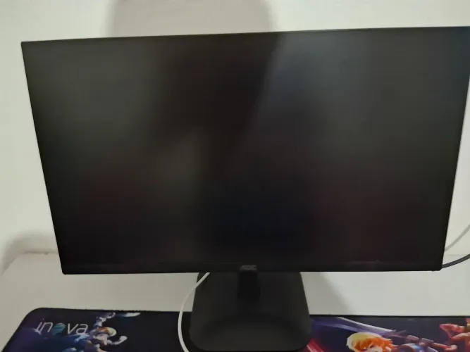 Monitor AOC Tela Fina - Excelente Estado (Ideal p/ Trabalho, Estudos e Games)