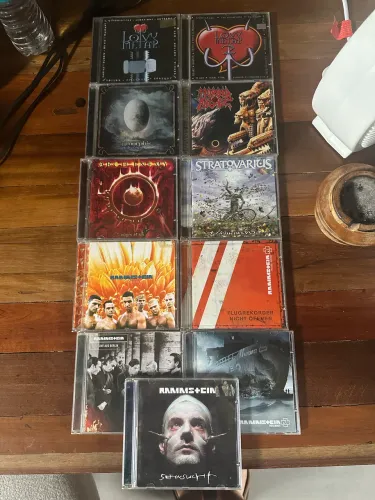 Lote d Cds de Metal