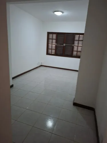 Casa em excelente localização na Barra