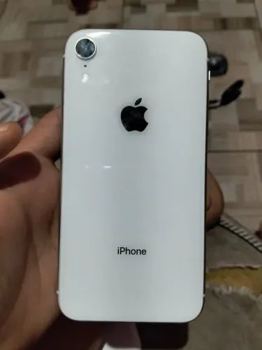 iPhone XR 64 gb fece id off , mais é tela e original