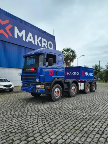 Caminhão Scania R-164 CA 480 8x4